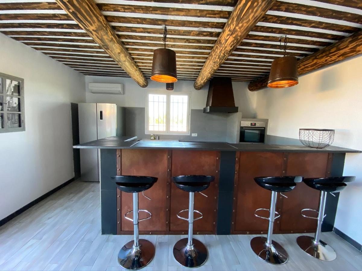 Domaine Des Francobelges - Appartements Lauris Bagian luar foto