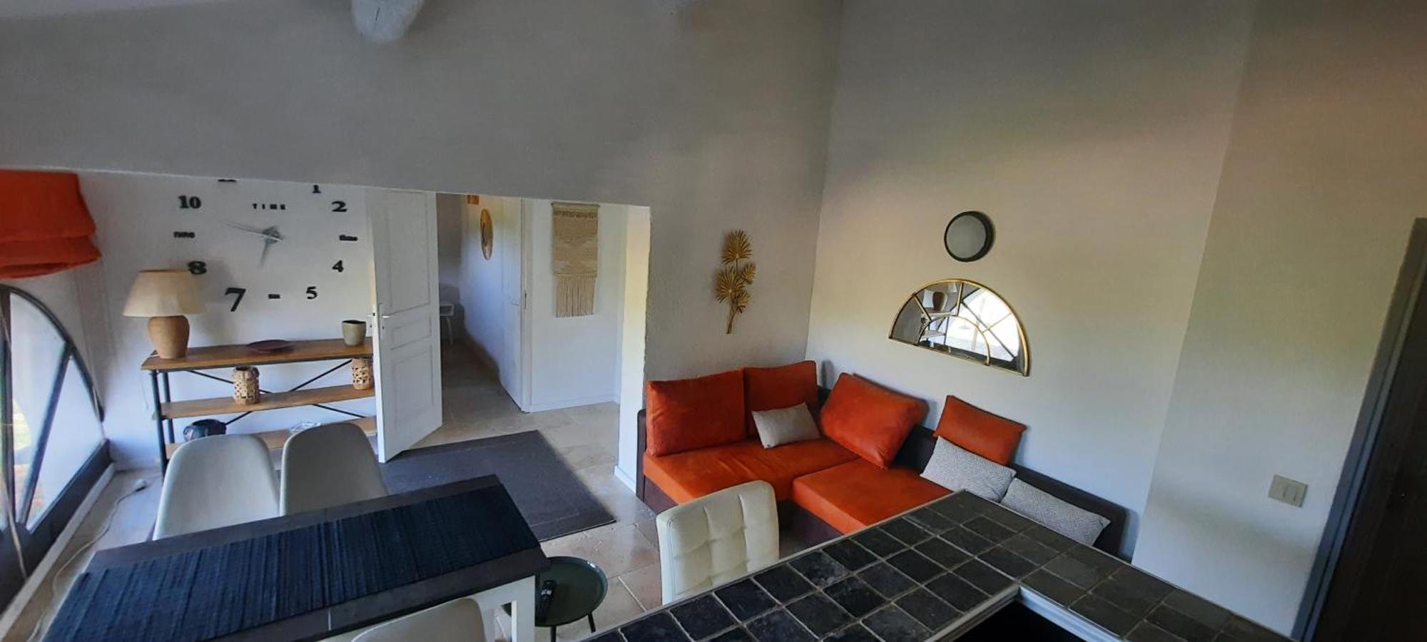 Domaine Des Francobelges - Appartements Lauris Ruang foto